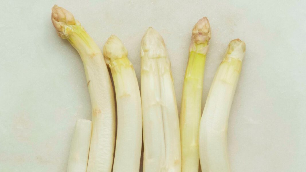 asperges met mosterdsaus